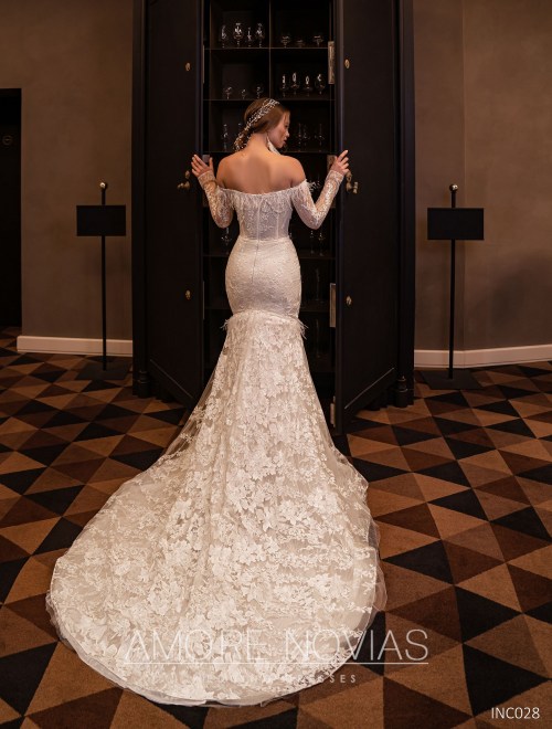 https://amore-novias.com/images/stories/virtuemart/product/INC028       (3).jpg